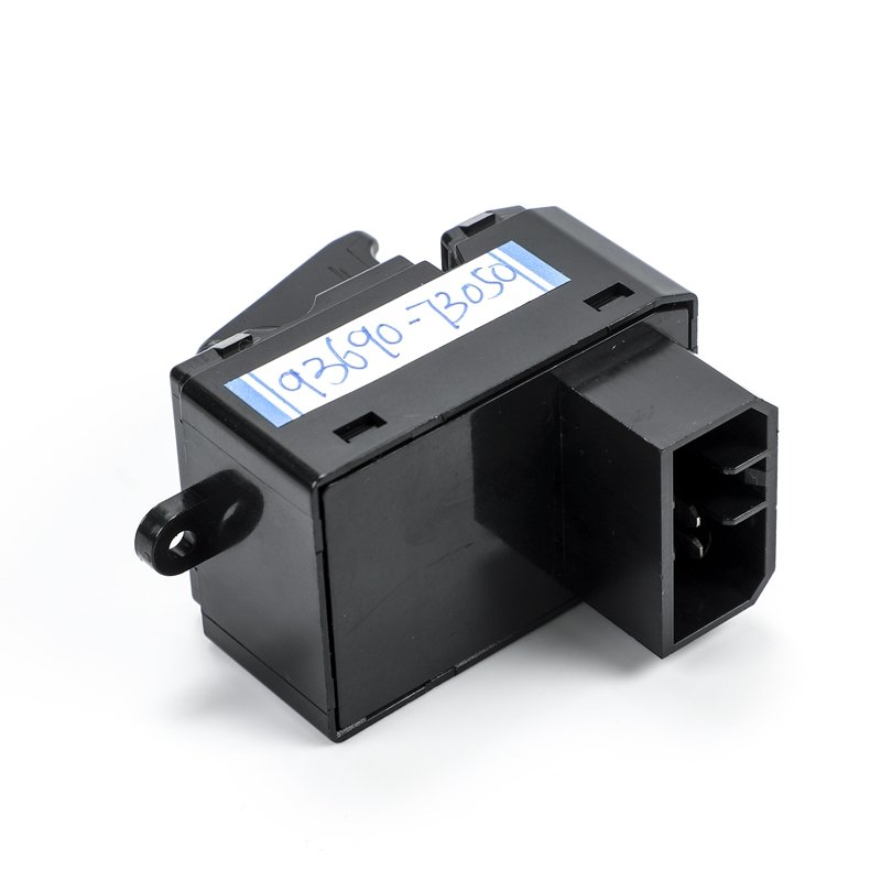 High Quality Power Window Switch for Kia 93690-73050