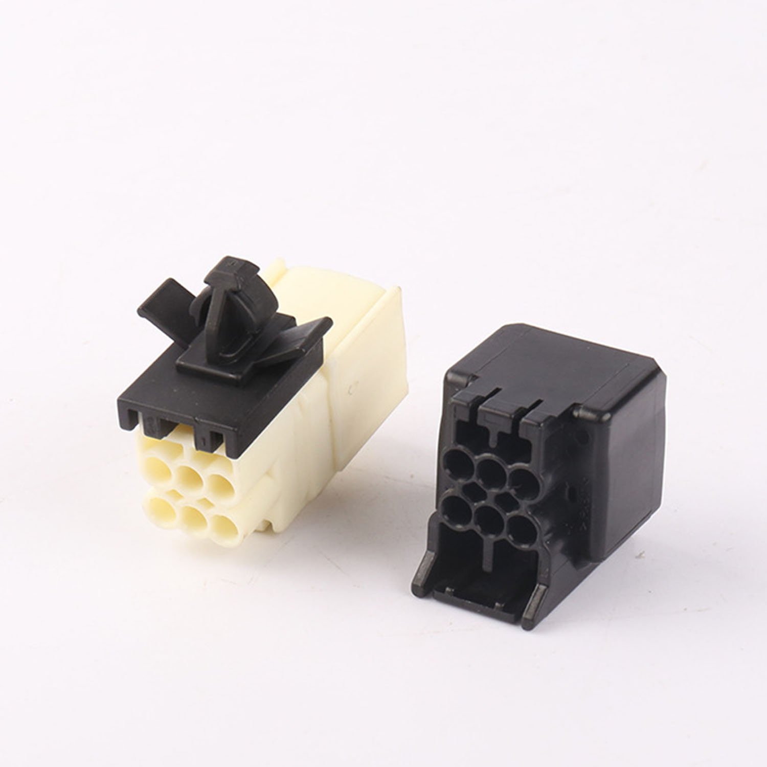 3 Pin Auto Front Camshaft Sensor Connector Air Conditioning Pressure Switch Plug