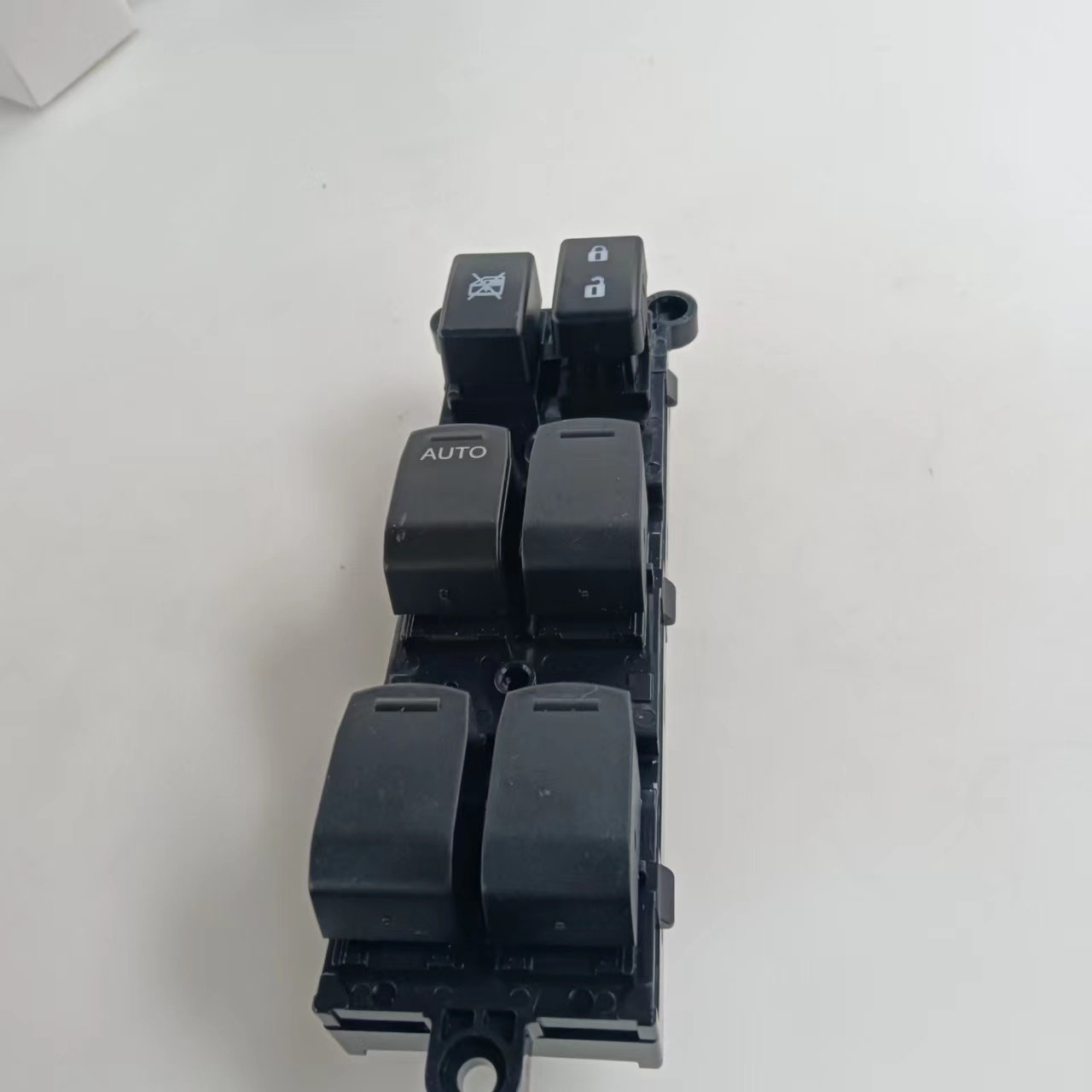 37990-66M00 Left Right Electric Power Window Control Switch in Passagner's Be Compatible With Suzuki Scroos S Cross 2014 2016