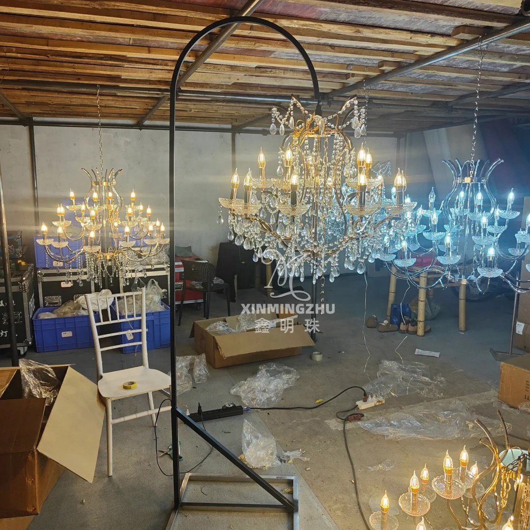 Classical Luxury Floor Standing Chandeliers for Outdoor Indoor Event Wedding Banquet Hall Decoration Crystal Chandelier