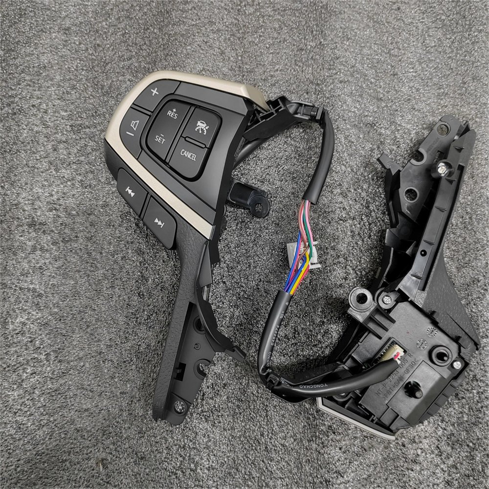 For NEW Toyota Hiace Accessories High Configuration of Multifunction Steering Wheel Switch
