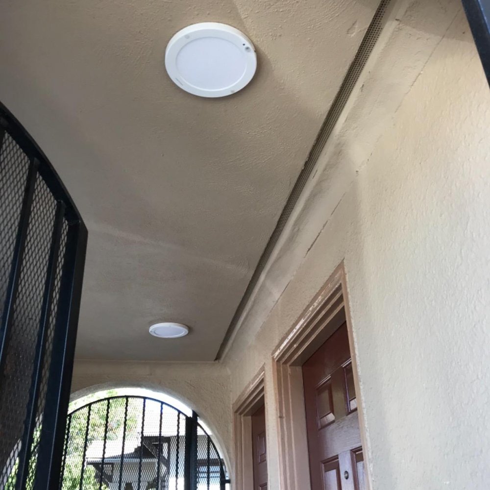 Shenzhen Tri-color Remaining Time Selectable Back-up Battery 18 Wattage White Round LED Panel Light With Motion Sensor