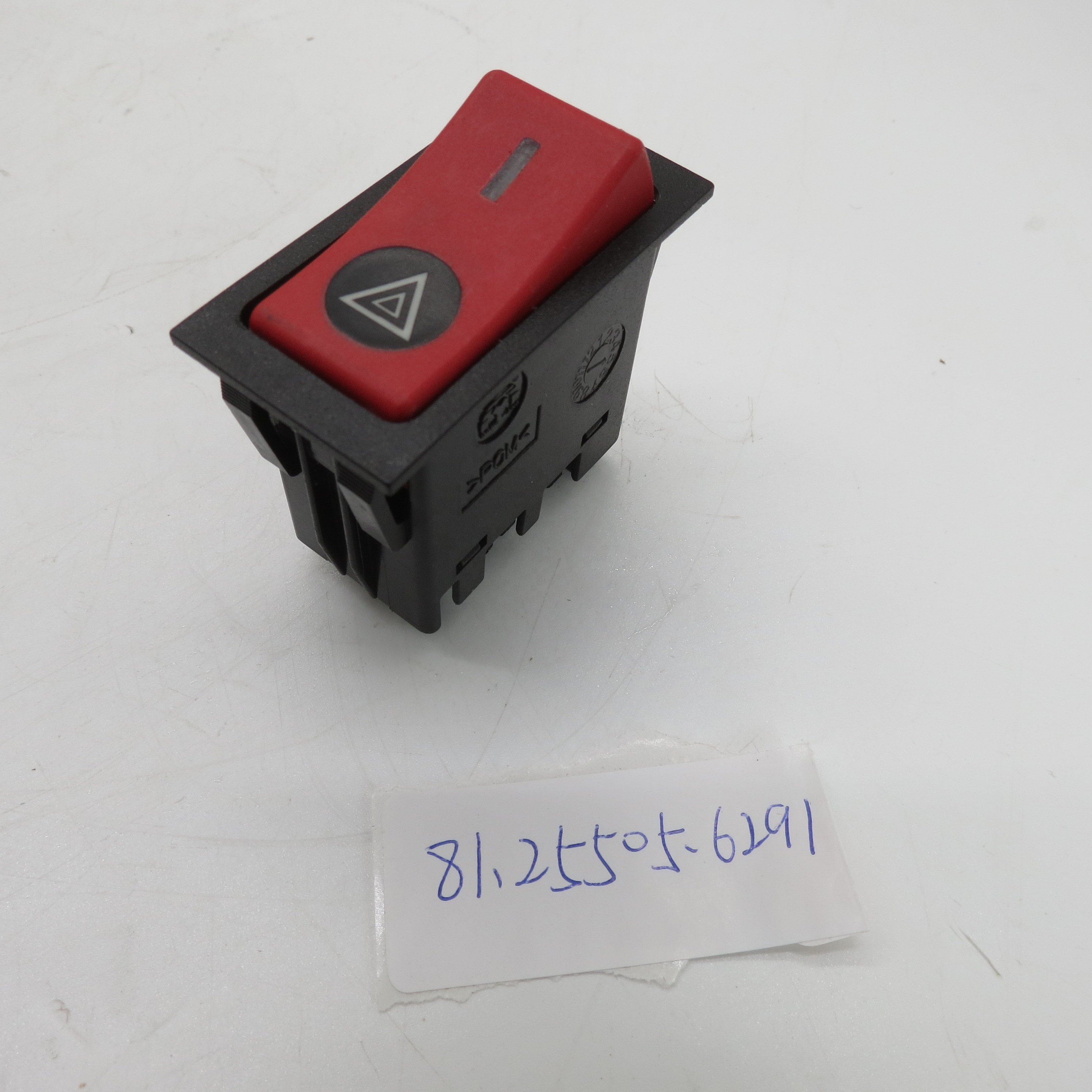 High Quality Crisis Alarm Switch 81.25505.6291