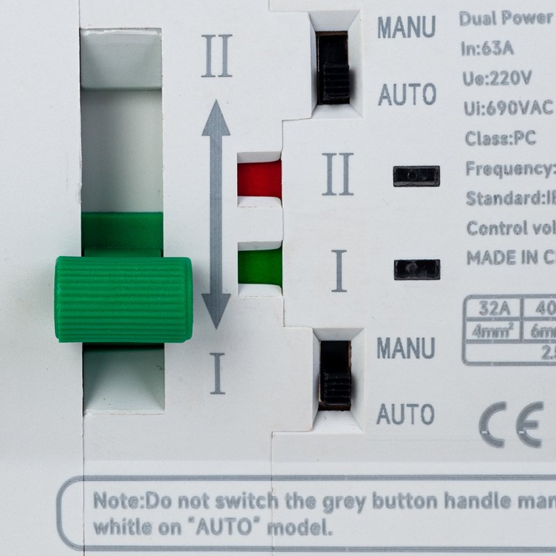 Uninterruptible milliseconds ATS dual power automatic transfer switch 110V/220V household emergency power supply