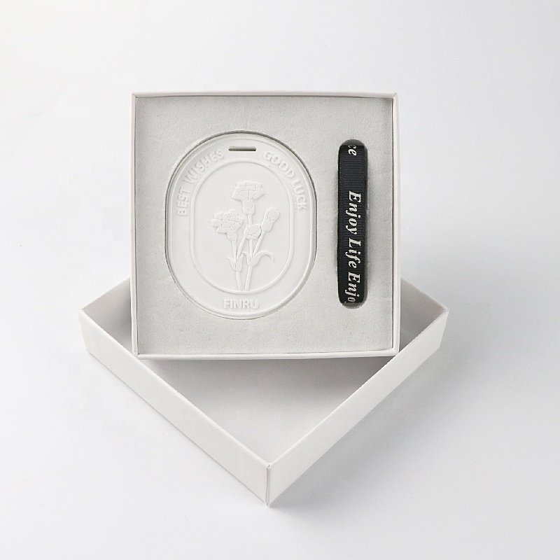 Wholesale Hanging Wardrobe Car Air Freshener Stone Scented Ceramic Aroma Plaster Flower Porcelain Essential Oil Diffuser