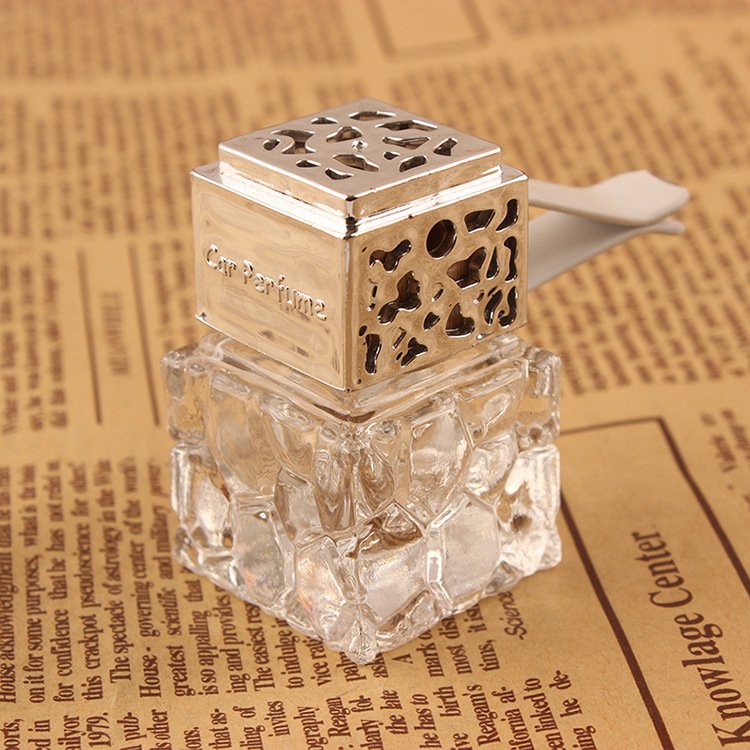 Custom 8ml, 10ml Gold Square Shape Metal lid Colorful Car Perfume Glass Bottle Car Air Freshener with Clip