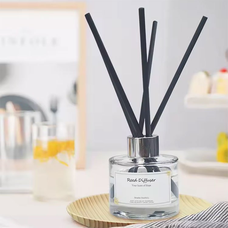 Wholesale highly scented 1000ml reed diffuser set elegant home fragrance organic air freshener luxury reed diffuser with flower
