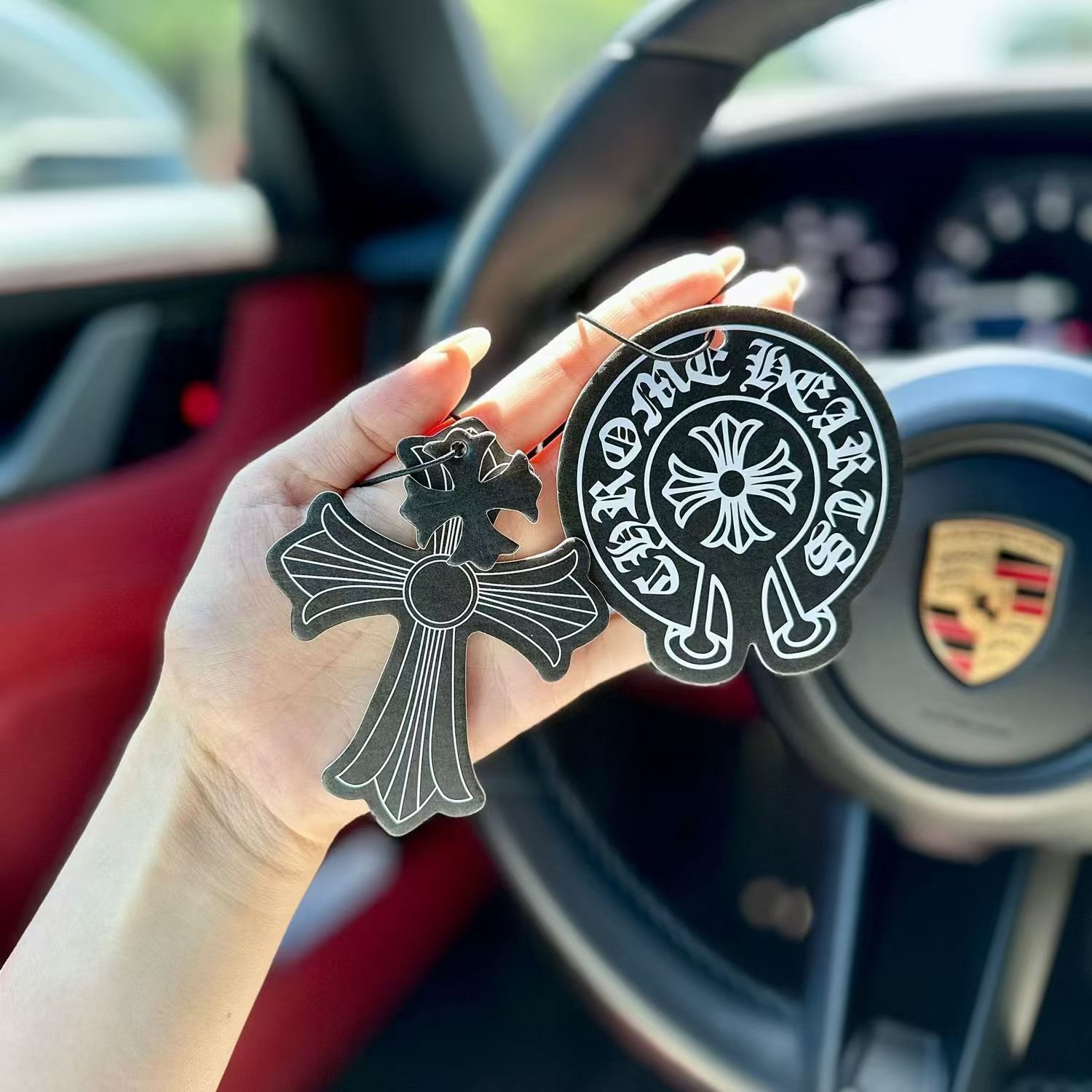 Hot custom design hanging air freshener Portable cross trend Car mounted car air freshener