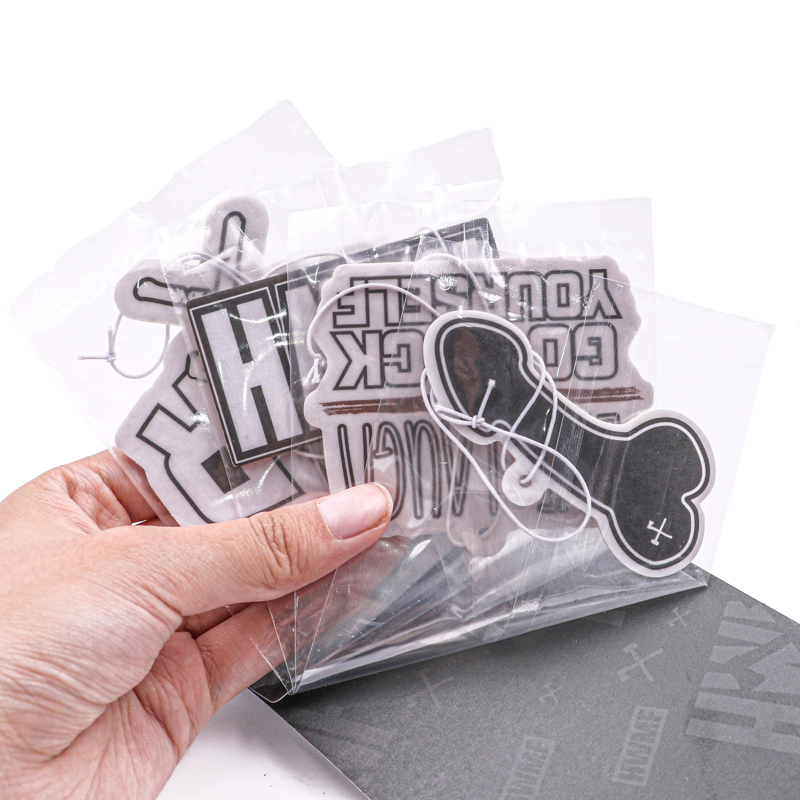 pack for more Customized Fashion Design Aroma Hanging Air Freshner/Custom Paper Car Air Freshener