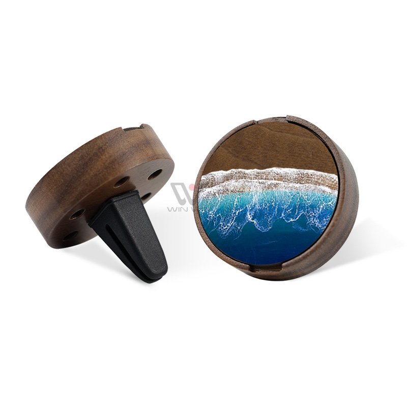 Wholesale Unique Stylish Car Air Freshener Wood Air Perfume Diffuser Can Be Custom Vent Clip Wooden Car Freshener Air