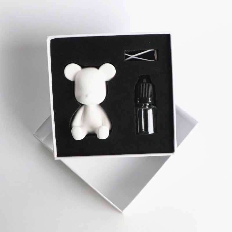 Car Decoration Wedding Gift Bear Shaped Air Freshener Aroma Flower Scented Porcelain Flower Fragrance Essential Oil Diffuser