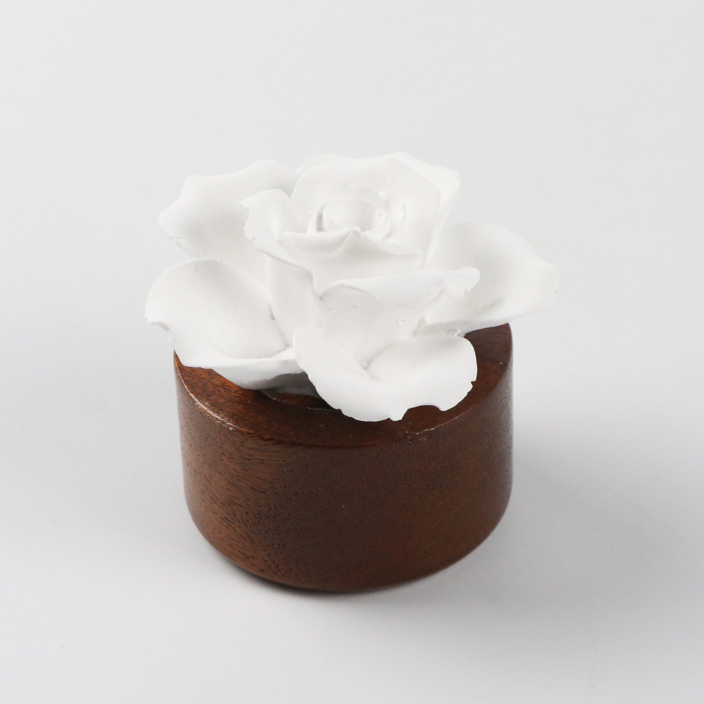 Home Decoration Rose Handmade Ceramic Flower Aromatherapy Plaster Diffuser Stone Ceramic Fragrance Diffuser