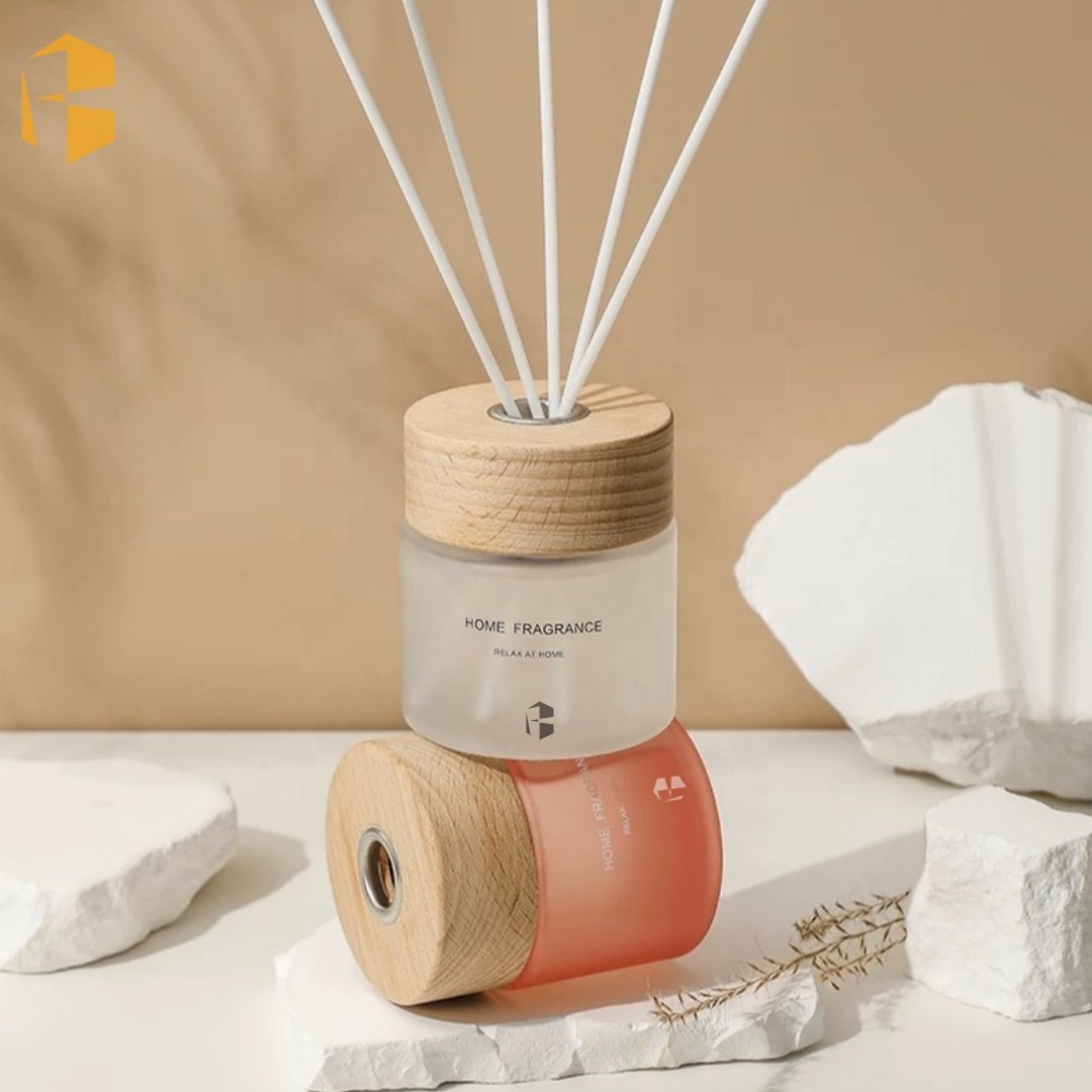 Wholesale 100ML 200ML Round Shape Air Freshener Home Decoration Custom Logo Long Lasting Luxury Reed Diffuser
