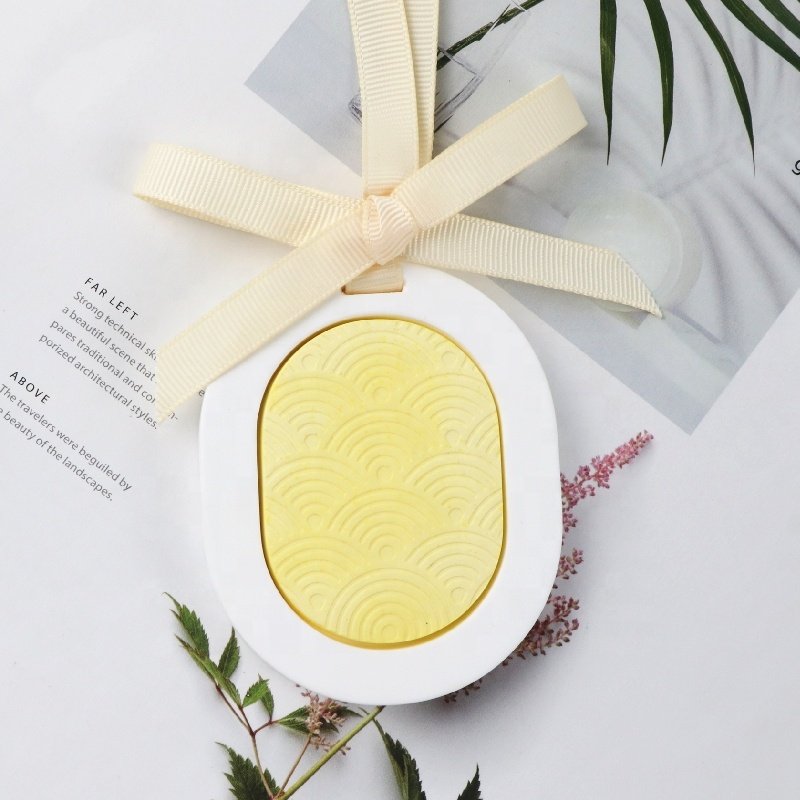 Wholesale Decoration Scented Ceramic Aroma Plaster Porcelain Flower Fragrance Oil Diffuser Hanging Car Wardrobe Air Freshener