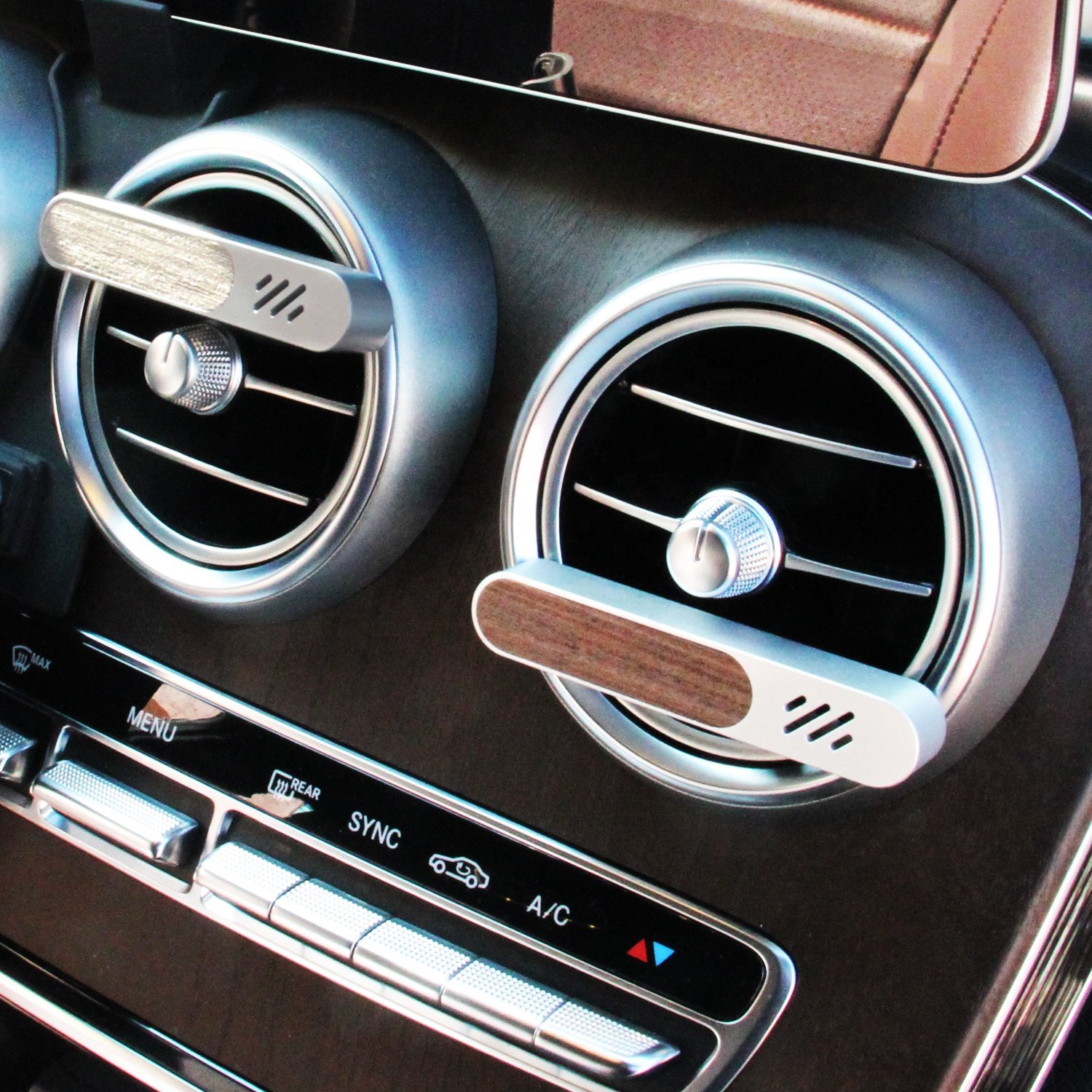 Factory Car Interior Accessories Perfume Diffuser scented wooden car air vent freshener Lasting fragrance Car Perfume Vent Clip