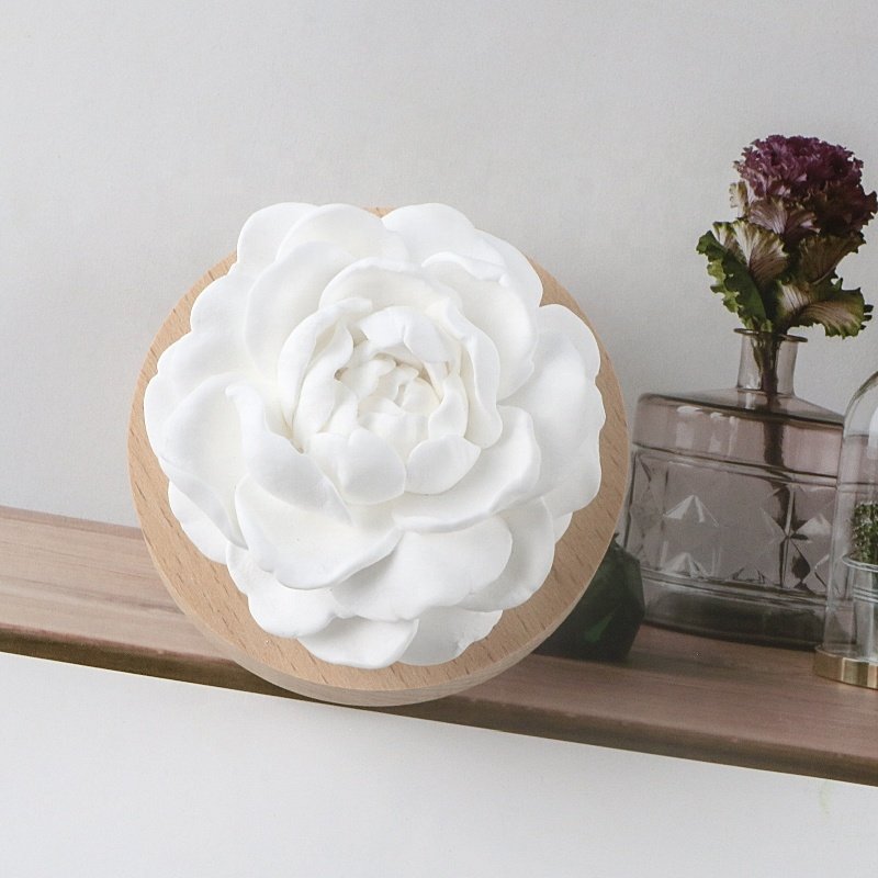 Hot Sale Home Decoration Car Air Freshener Ceramic Aroma Plaster Porcelain Flower Wood Base Scented Essential Oil Diffuser