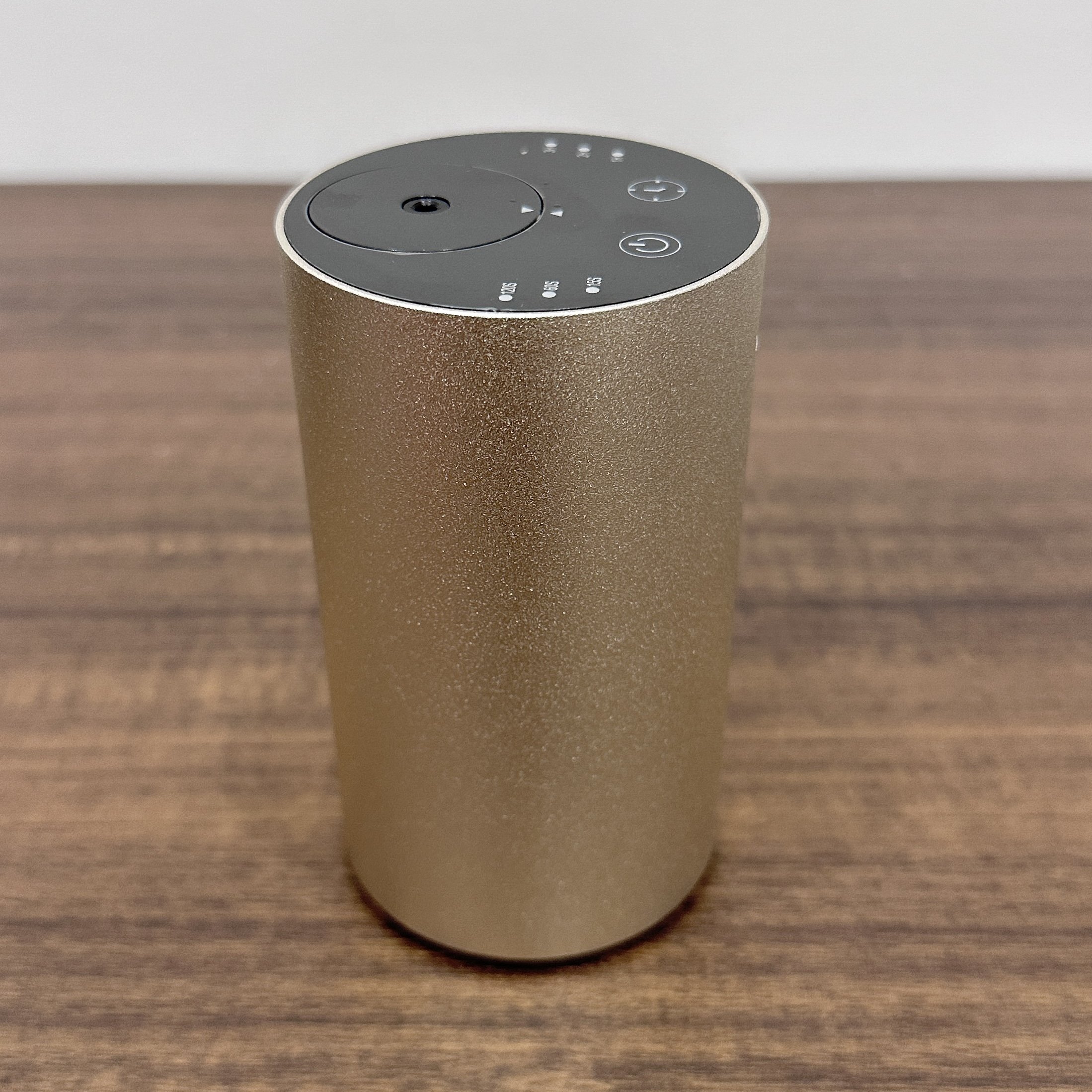 Custom Type-c Rechargeable Car Air Scent Diffuser Machine Waterless Car Aroma Essential Oil Diffuser