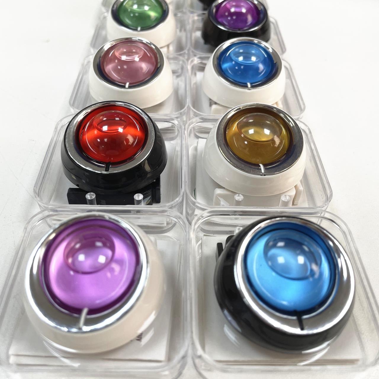 Factory Wholesale Car Vent Air Freshener Big Eye Design Car Perfume Long Lasting Fragrance for Car Essential Oil Fragrance