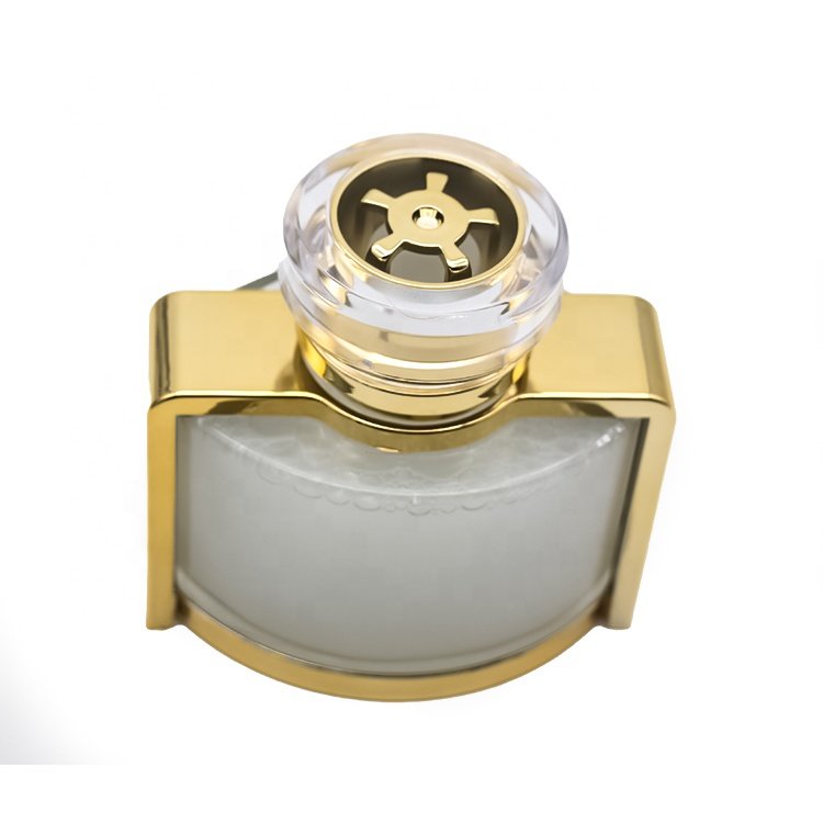 Car Perfume Air Freshener Car Dashboard Fragrance With Different Liquid Smells car air freshener