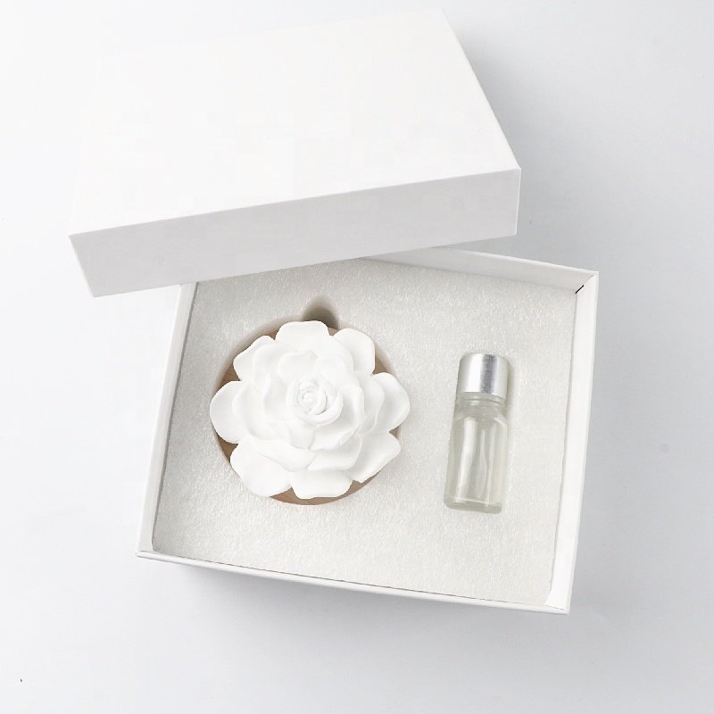 Stocked Wholesale Scented Ceramic Flower Decoration Car Home Air Freshener Aroma Porcelain Fragrance Essential Oil Diffuser