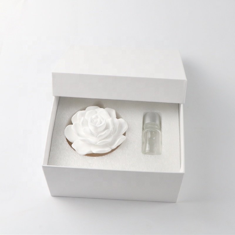 Stocked Wholesale Scented Ceramic Flower Decoration Car Home Air Freshener Aroma Porcelain Fragrance Essential Oil Diffuser