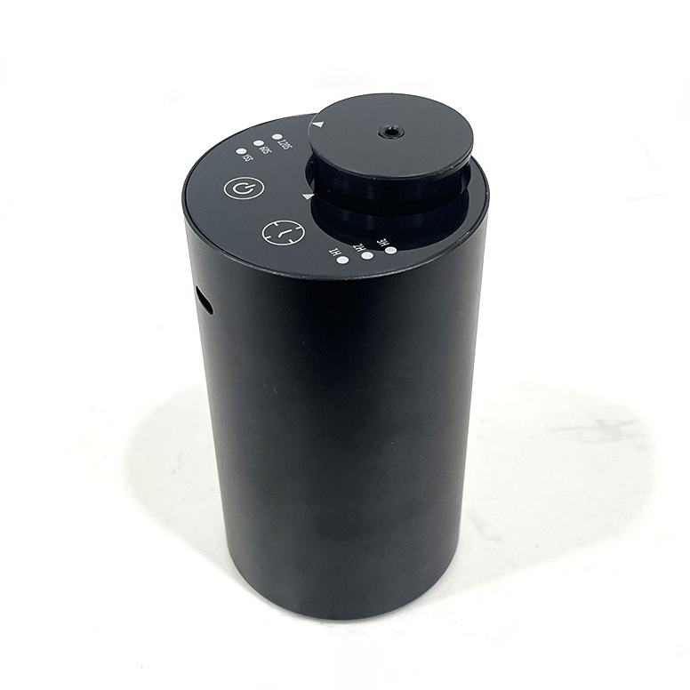 Wholesale Luxury Pure Essential Oil Car Diffusor Wireless Smart Spray Portable USB Rechargeable Waterless Car Scent Diffuser