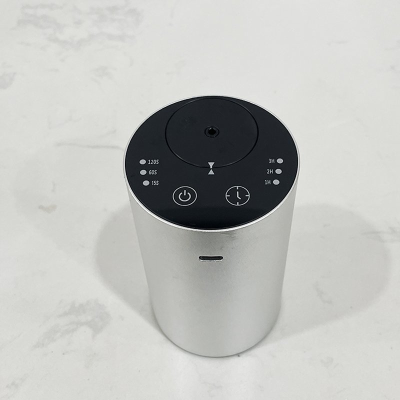 Wholesale Luxury Pure Essential Oil Car Diffusor Wireless Smart Spray Portable USB Rechargeable Waterless Car Scent Diffuser