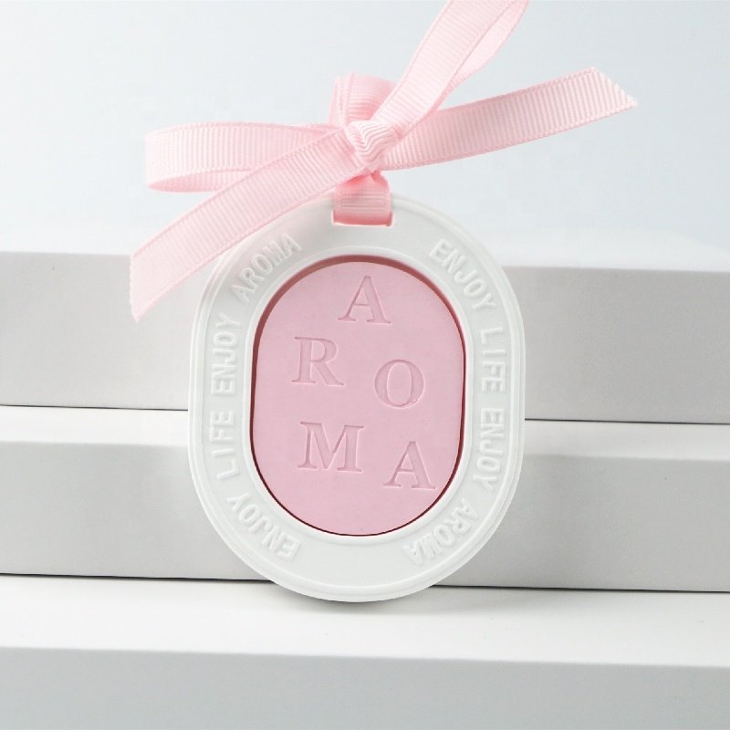 Wholesale Gift Box Packed Car Home Decoration Hanging Wardrobe Air Freshener Porcelain Aroma Ceramic Essential Oil Diffuser
