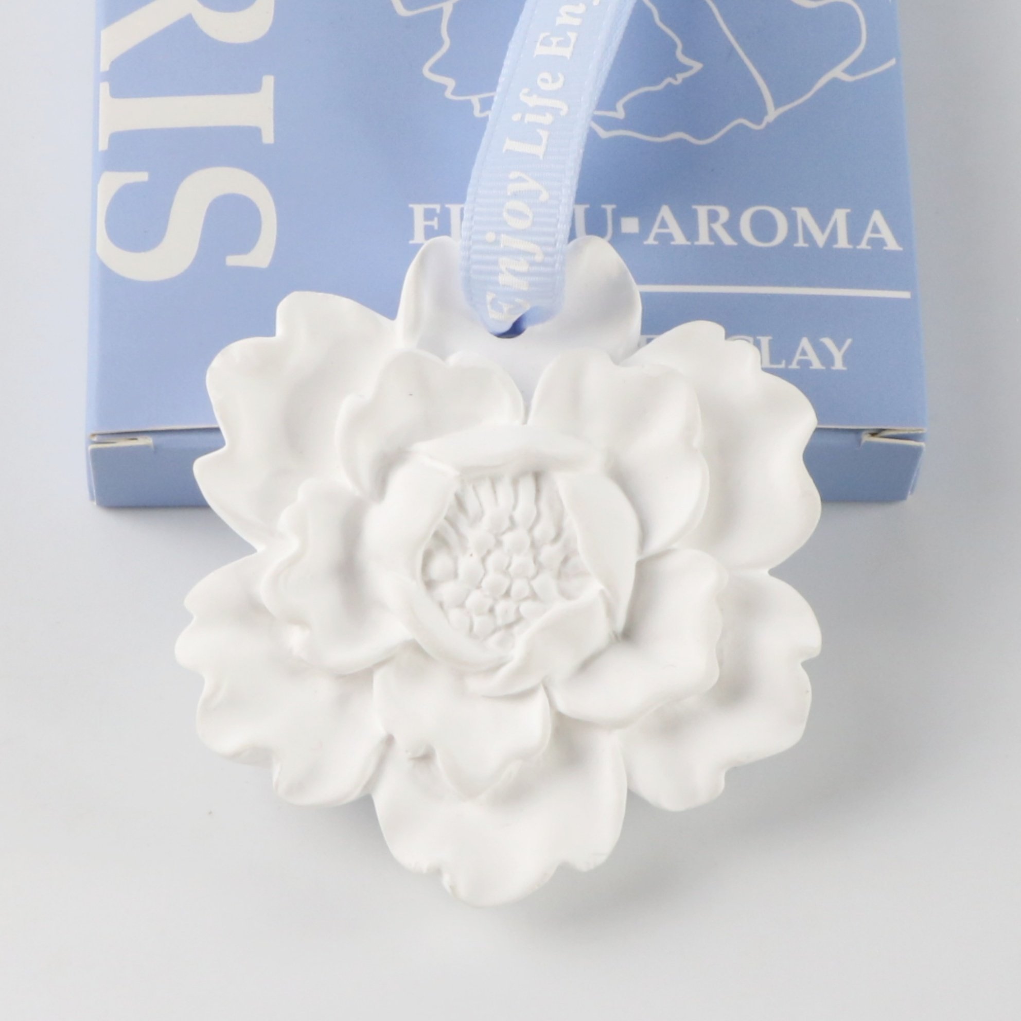 Wholesale Hanging Car Wardrobe Air Freshener Peony Flower Scented Ceramic Aroma Plaster Home Fragrance Essential Oil Diffuser