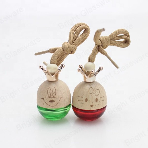 Unique Shape 5ml 10ml 15ml Hanging Car Diffuser Perfume Glass Bottle with Wooden Lid Car Diffuser Bottle Freshener