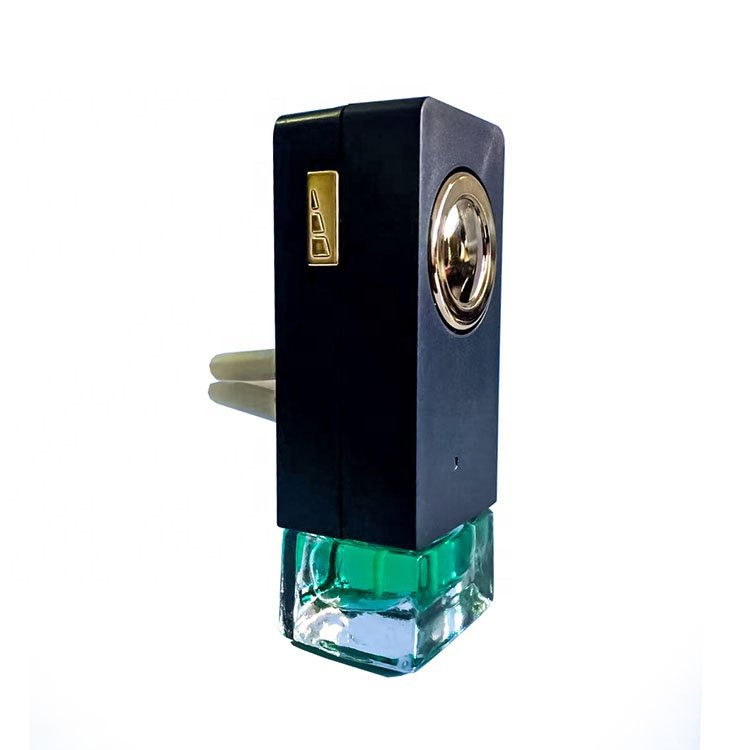 New design Car perfume for car air conditioner with glass bottle car vent clip air freshener