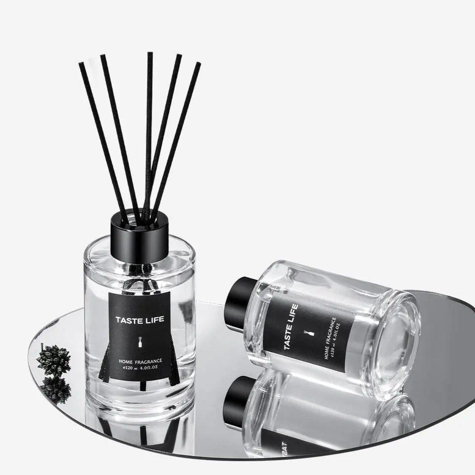Empty 100Ml Perfume Essential Oil Aroma Reed Diffuser Bottle Sticks for Home Amber Glass Luxury Scenting Air Freshener
