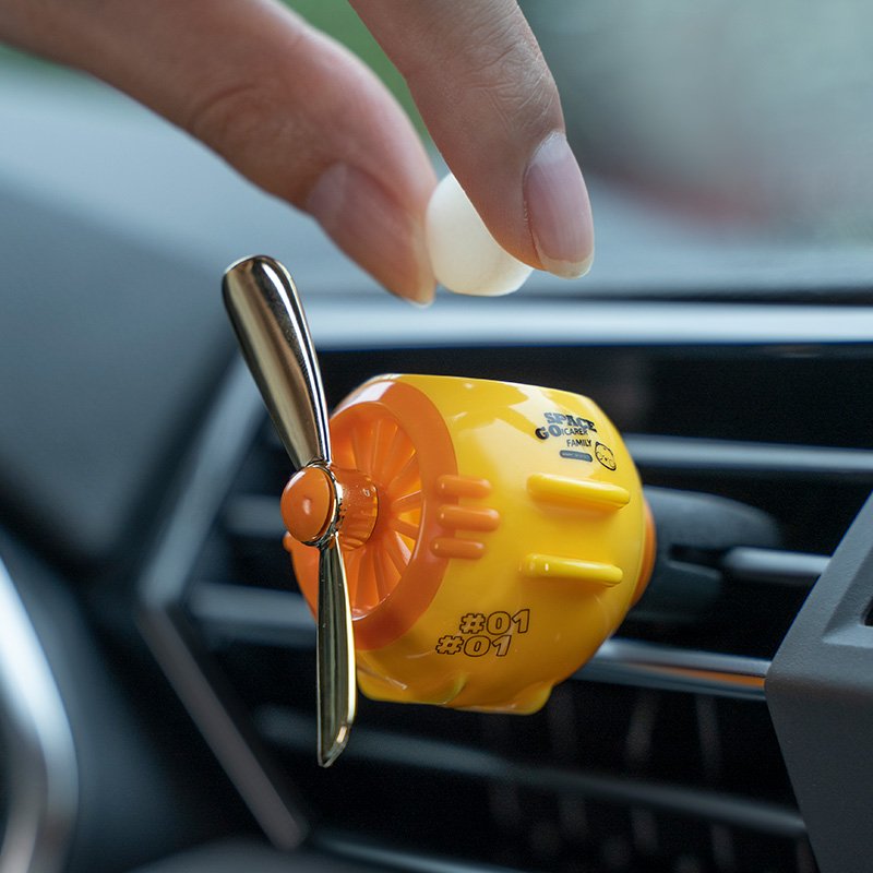 Freshener Duck Pilot Rotating Propeller Car Air Outlet Fragrance Diffuser Perfume For Auto Interior Car Accessories