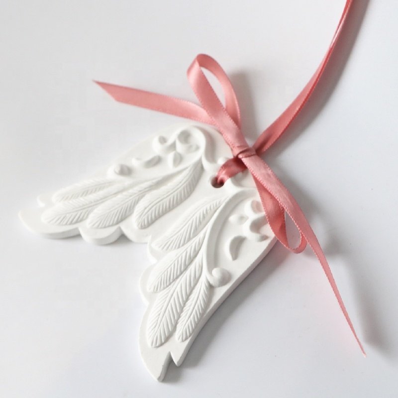 FinRu White Wing Shape Aromatherapy Scented Ceramic Stone Fragrance Plaster Oil Diffuser Hanging Wardrobe Car Air Freshener