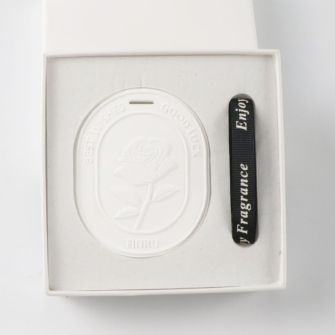 Stocked Scented Ceramic Porcelain Aroma Essential Oil Fragrance Diffuser Hanging Home Car Wardrobe Air Freshener