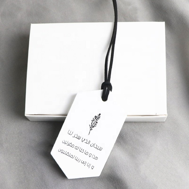 Wholesale Long Lasting Hanging Logo Printed Car Wardrobe Air Freshener Ceramic Fragrance Oil Aroma Plaster Flower Diffuser