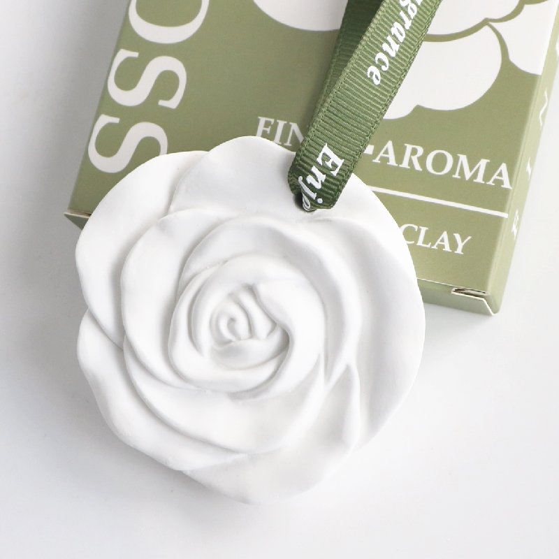 Stocked Hanging Car Wardrobe Air Freshener Scented Ceramic Rose Flower Shaped Aroma Plaster Porcelain Fragrance Oil Diffuser