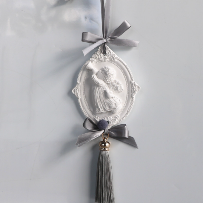 Hanging oval ceramic fragrance stone fragrance overhang diffused air freshener tassel