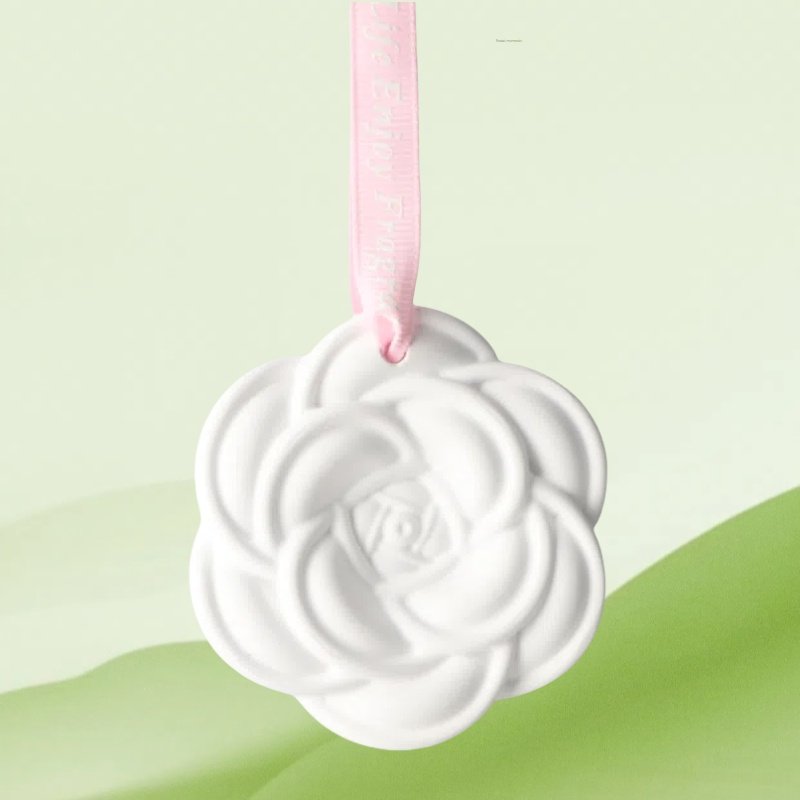 FinRu Stocked Hanging Car Wardrobe Air Freshener Scented Ceramic Camellia Flower Porcelain Essential Oil Fragrance Diffuser