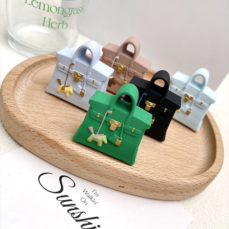 New Arrivals Bucket Bag Car Vent Clip Air Freshener For Air Conditioner Pony Model Car Aromatherapy Diffuser