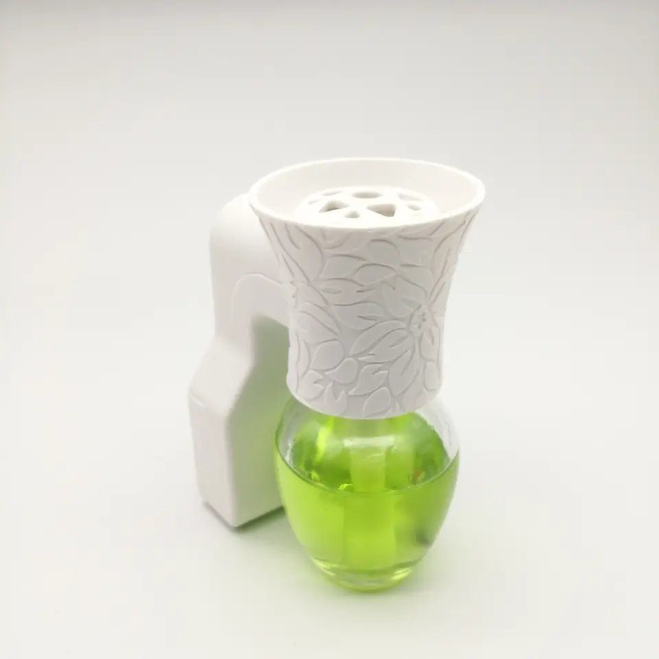 Flat pin or Round pin rotatable Customized Home Fragrance Scented Essential Oil Refill Plug in Electric Air Freshener