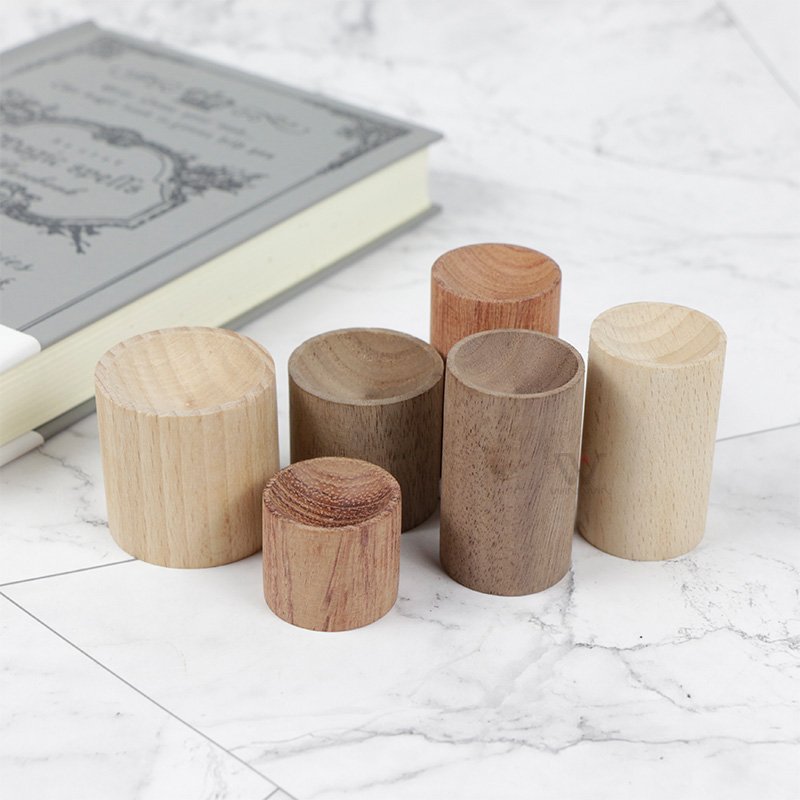 Promotion Eco-friendly Wood Air Fresheners Wholesale Odor Eliminator Car Freshener Wood Block Oil Air Freshener for Toilet