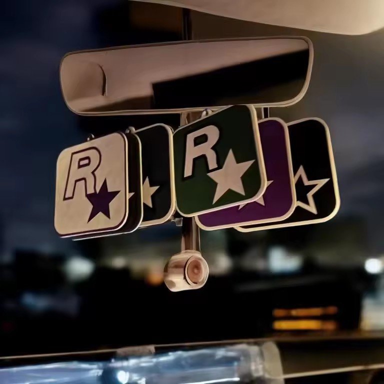 RTS HOT Trend Car Fragrance Star Long lasting Aromatherapy Fragrance Piece Pendant Deodorization Car interior Accessories