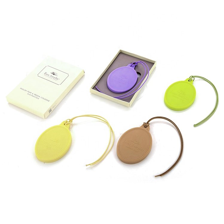 Promotional fragrance pods scented plastic cards customized Non-toxic eco-friendly perfume car hanging air freshener