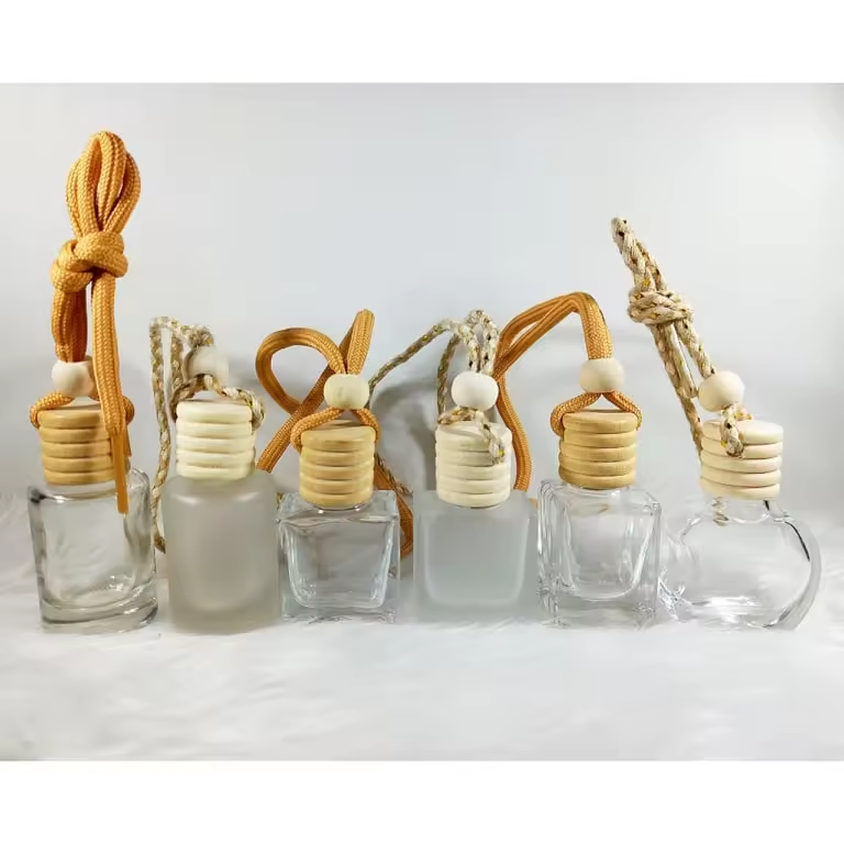 Luxury Car Perfume Bottle Car Hanging accessories interior decoration Glass Bottle Empty aromatherapy