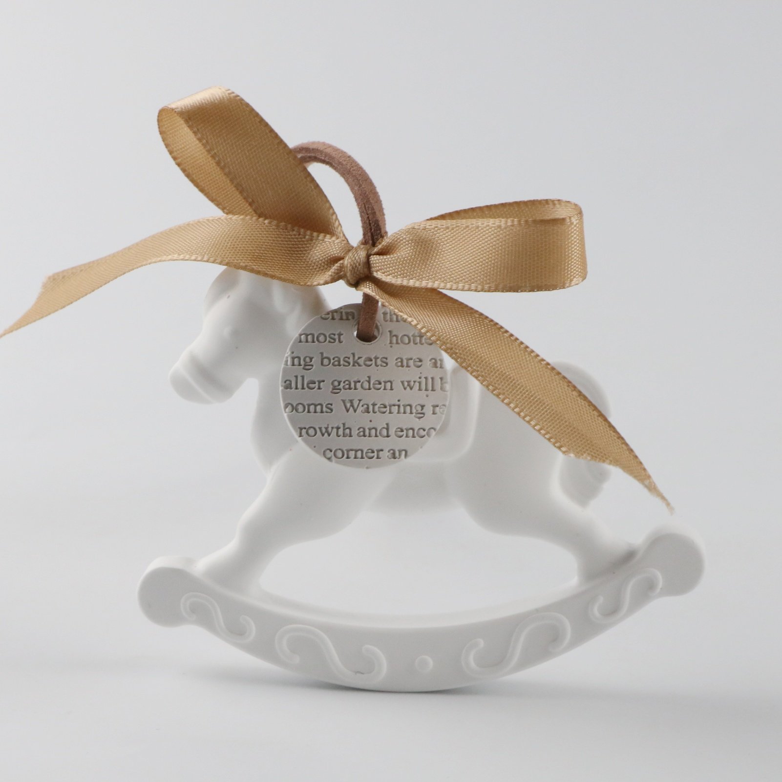 FinRu Wholesale Hanging Car Wardrobe Air Freshener Scented Ceramic Aroma Plaster Porcelain Flower Fragrance Oil Diffuser