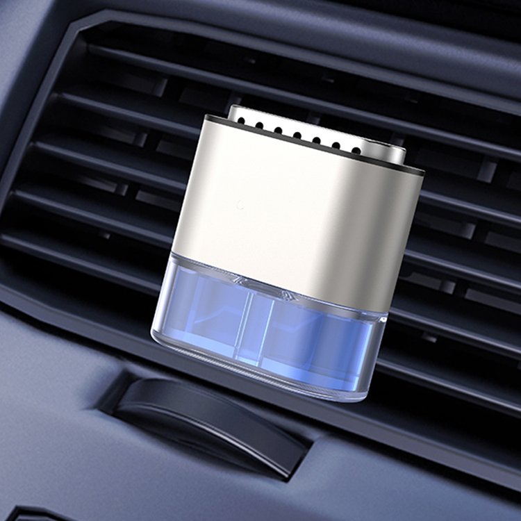 2022 New Car Accessories Mini Car Aroma Diffuser Aromatherapy Fragrance Diffus Bottle Customize Car Air Freshener reshener