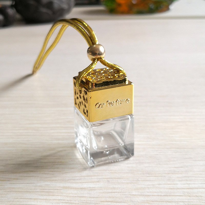 Wholesale 8ml Empty Car Air Freshener Mini Matte Frosted Color Car Hanging Glass Perfume Diffuser Bottle
