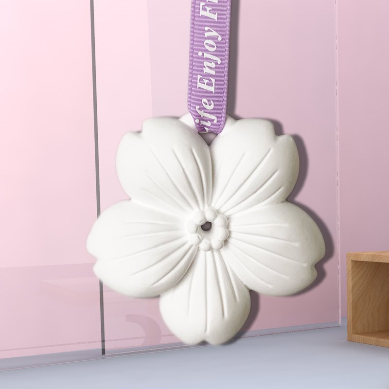 FINRU Wholesale Car Interior Decoration Hanging Wardrobe Air Freshener Scented Ceramic Aroma Flower Home Fragrance Oil Diffuser