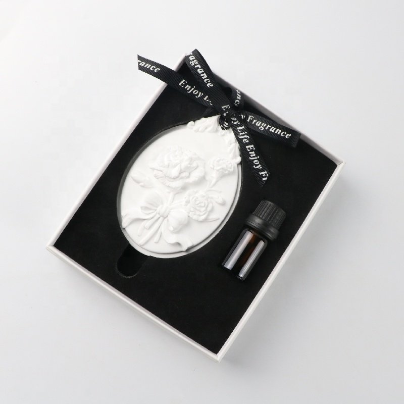 Stocked Wholesale Home Fragrance Decoration Hanging Scented Ceramic Porcelain Flower Car Essential Oil Aroma Plaster Diffuser